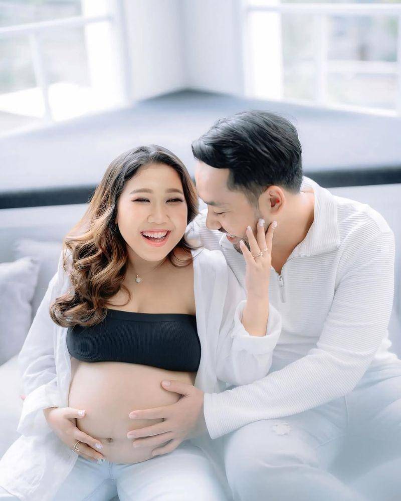 Instagram.com/kikysaputrii